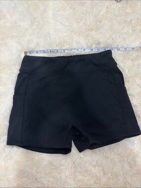 HALARA Black High-Rise Bike Shorts with Side Pockets